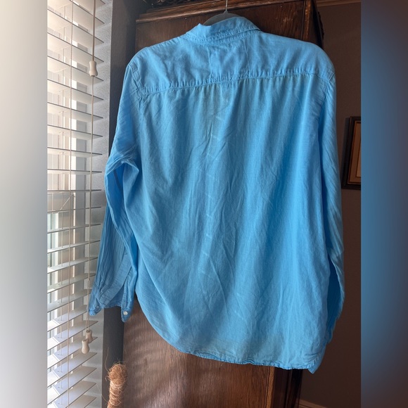Frank & Eileen, Eileen button down shirt.  Light turquoise/ocean blue. - Picture 6 of 6